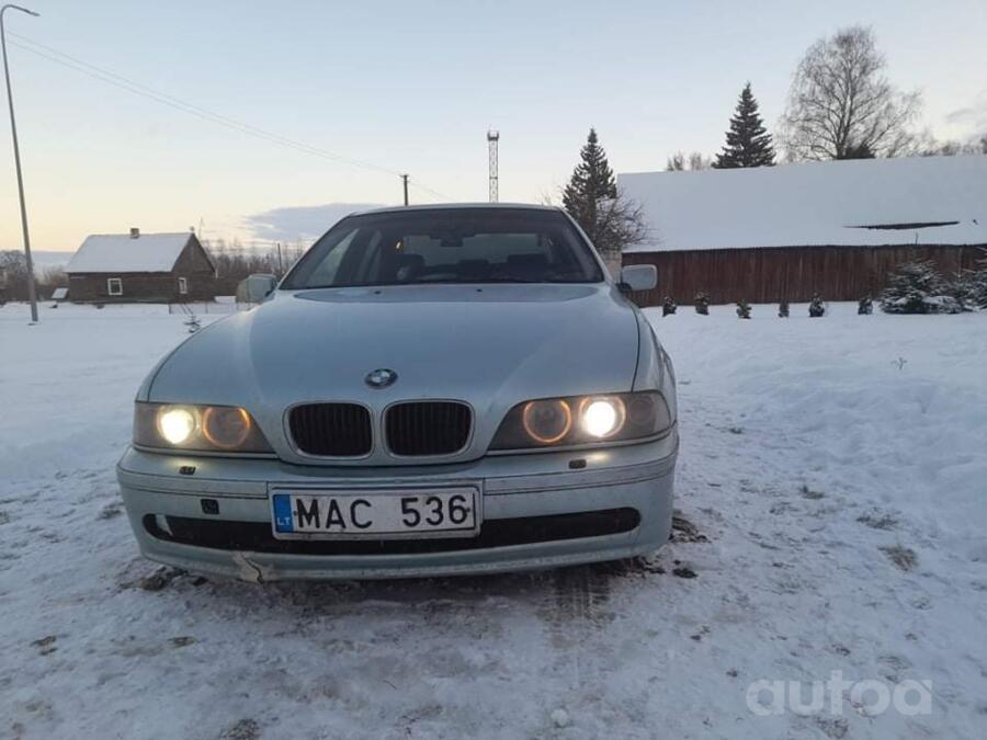 BMW 5 Series E39 Sedan 4-doors