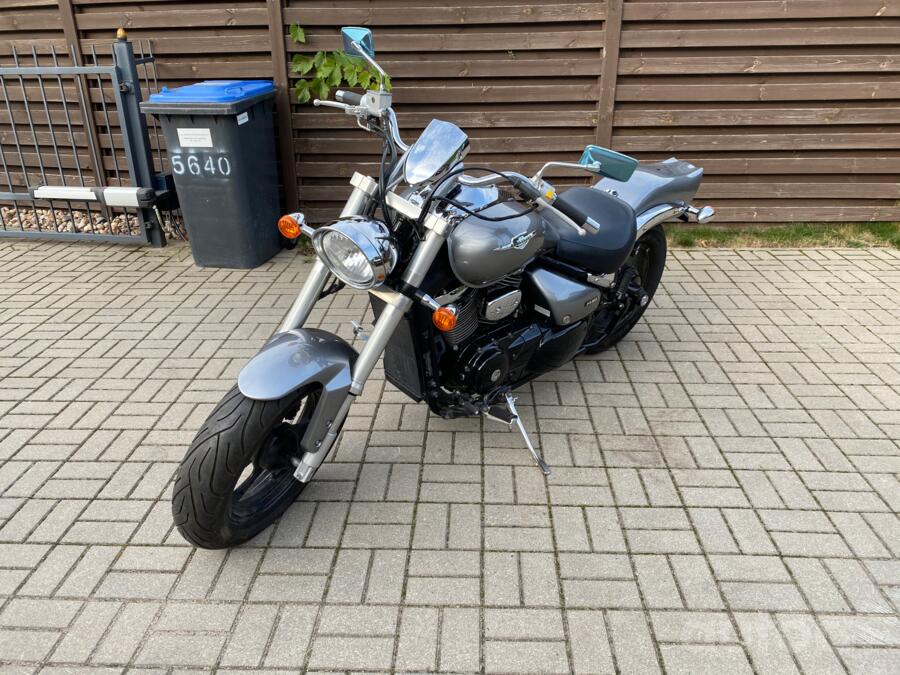 Suzuki Boulevard