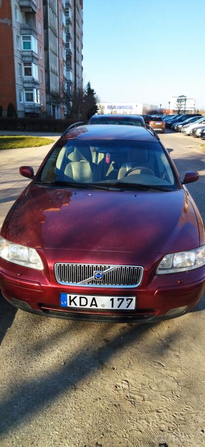 Volvo V70 2 generation R wagon 5-doors