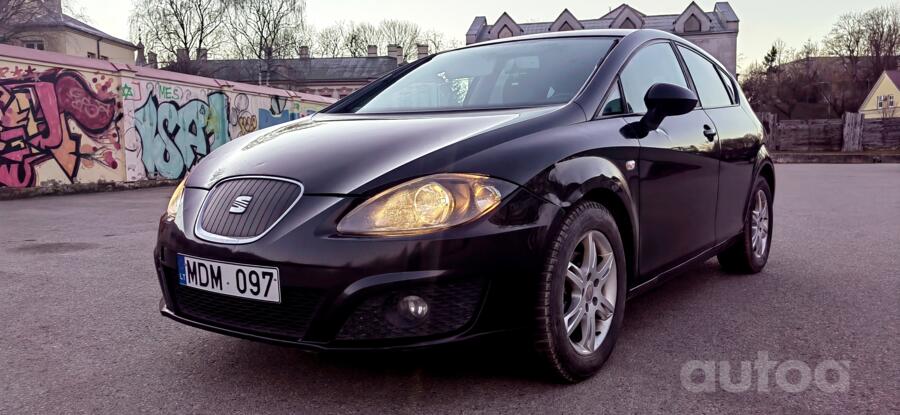 SEAT Leon 2 generation [restyling] Hatchback 5-doors
