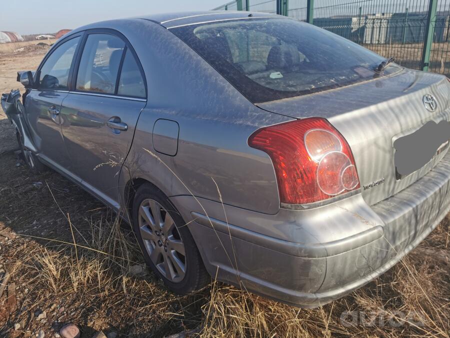 Toyota Avensis 2 generation [restyling] Sedan