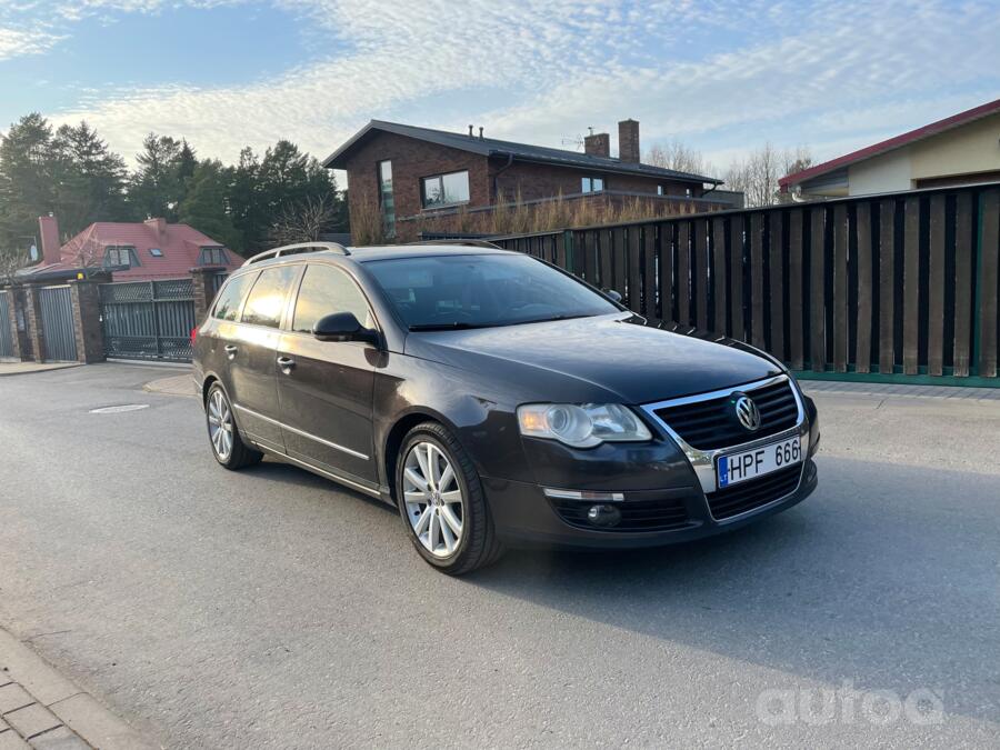 Volkswagen Passat B6 wagon 5-doors