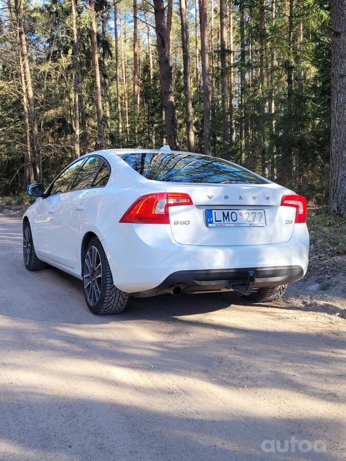 Volvo S60 2 generation Sedan