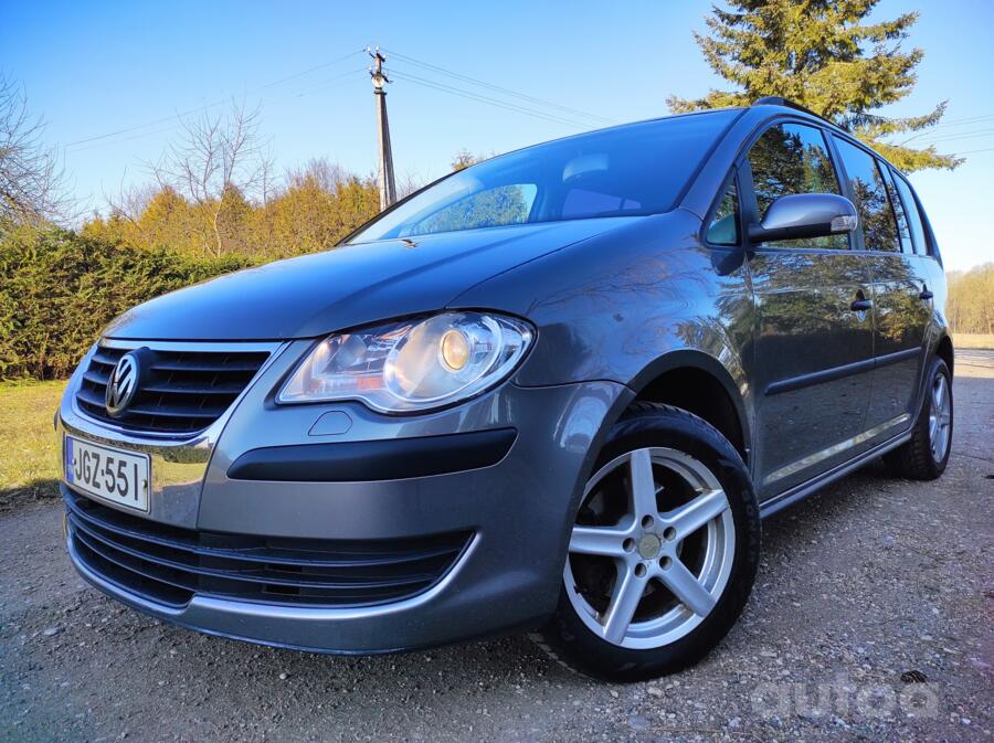 Volkswagen Touran 1 generation [restyling] Minivan 5-doors