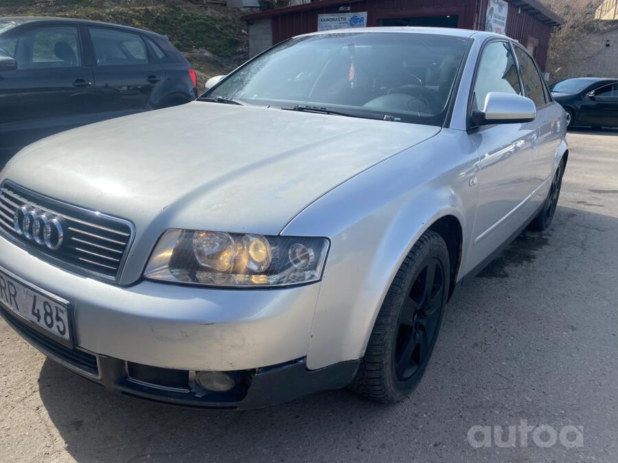 Audi A4 B6 Sedan