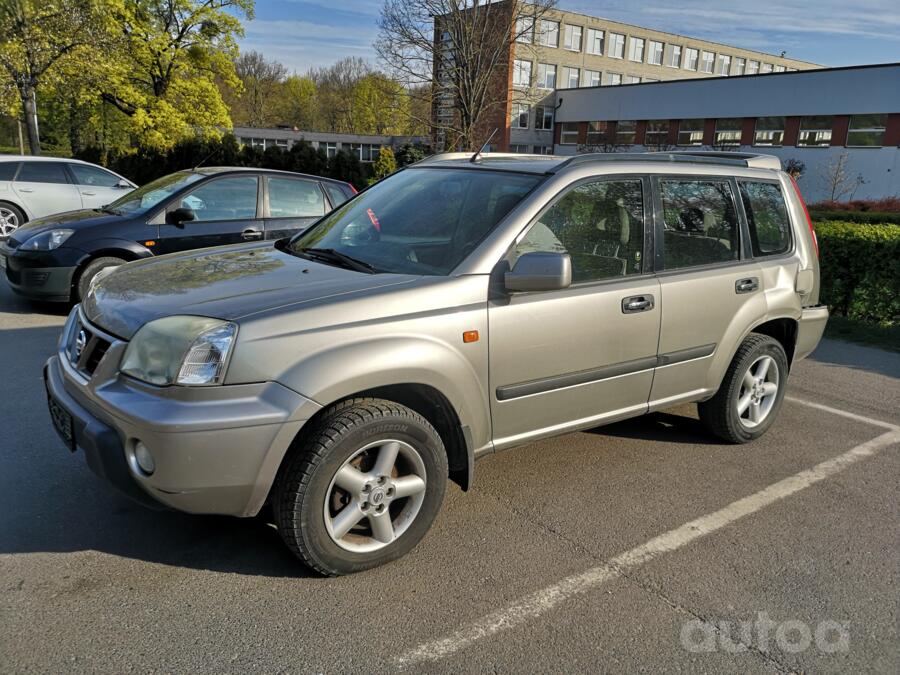 Nissan X-Trail T30 Crossover