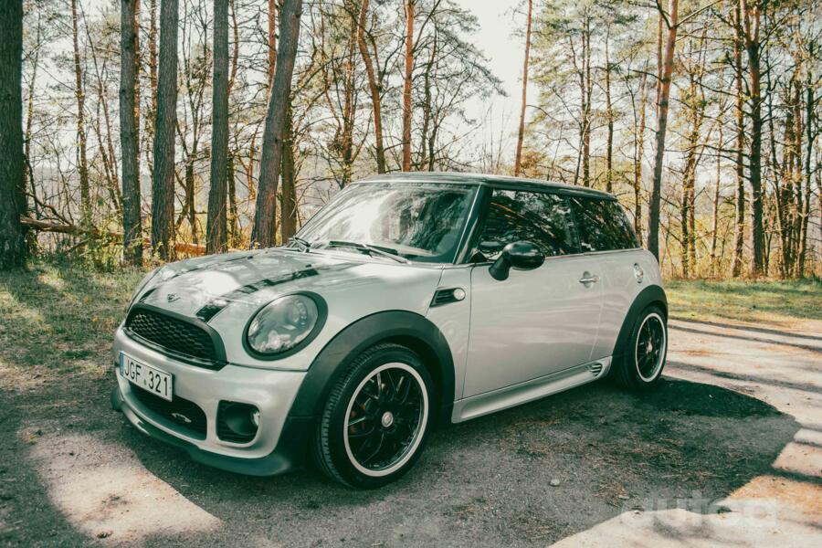 Mini Cooper R56 Hatchback