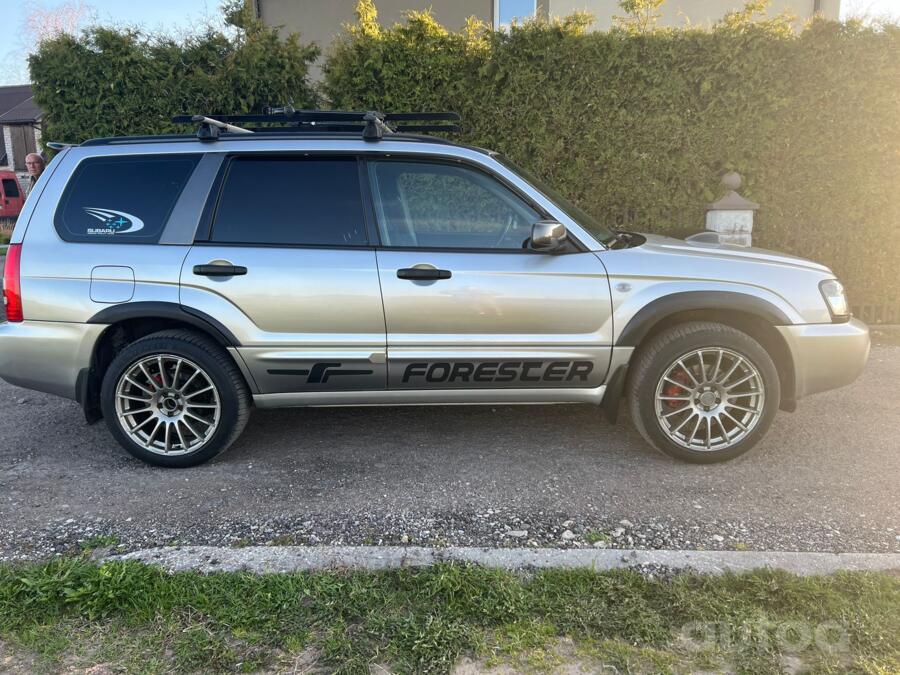 Subaru Forester 2 generation Cross Sports crossover 5-doors