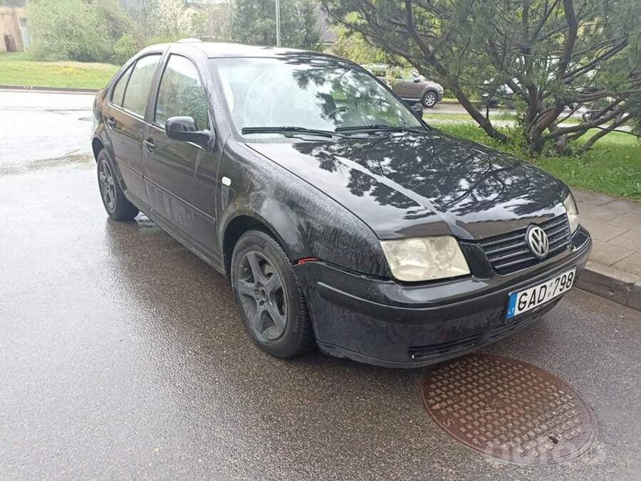 Volkswagen Bora 1 generation Sedan