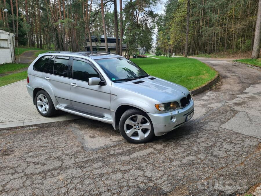 BMW X5 E53 Crossover