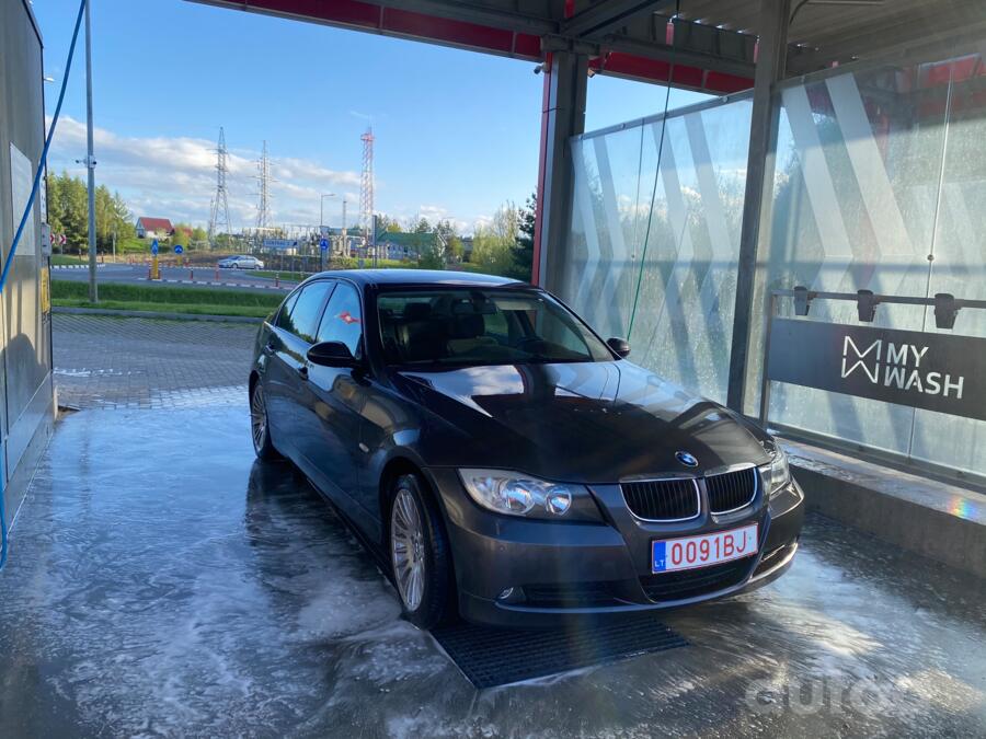 BMW 3 Series E90/E91/E92/E93 Sedan