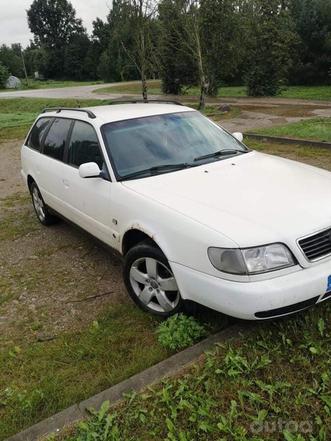 Audi A6 A4/C4 wagon