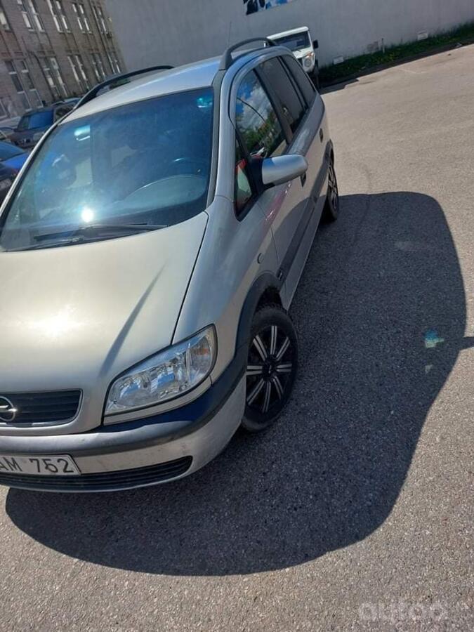 Opel Zafira A Minivan 5-doors