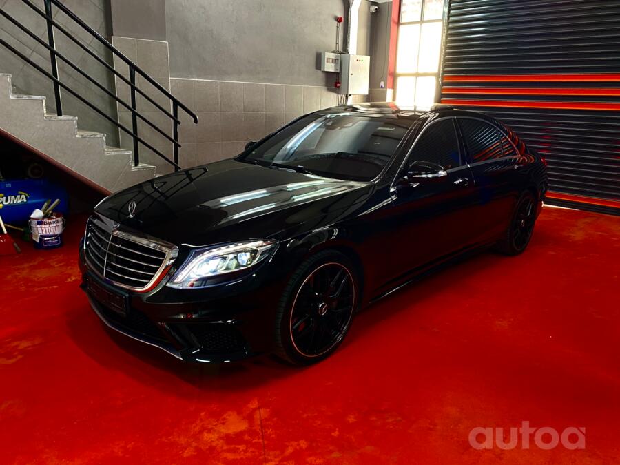 Mercedes-Benz S-Class W222 Sedan