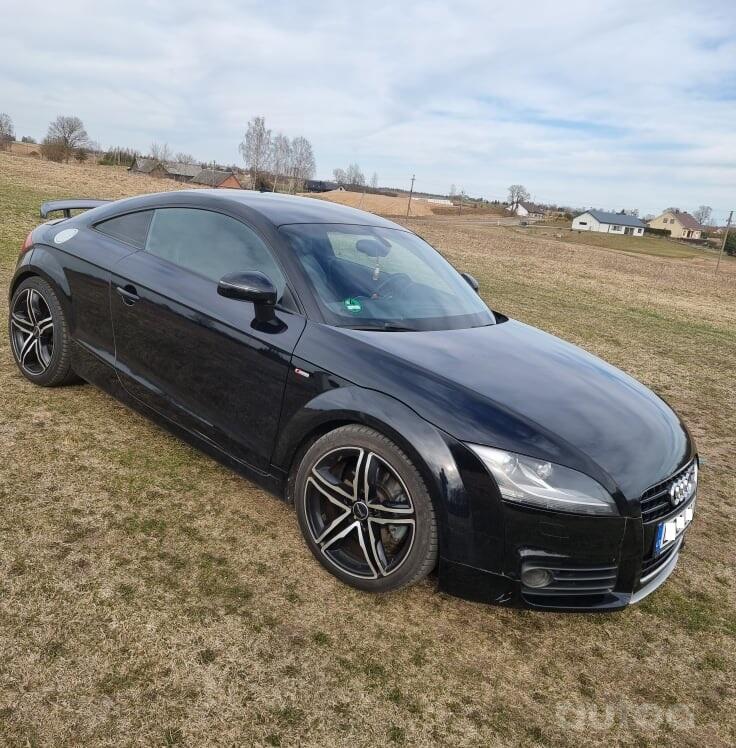 Audi TT 8J S Coupe 2-doors