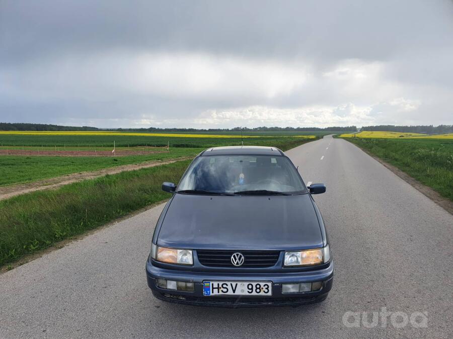 Volkswagen Passat B4 Sedan