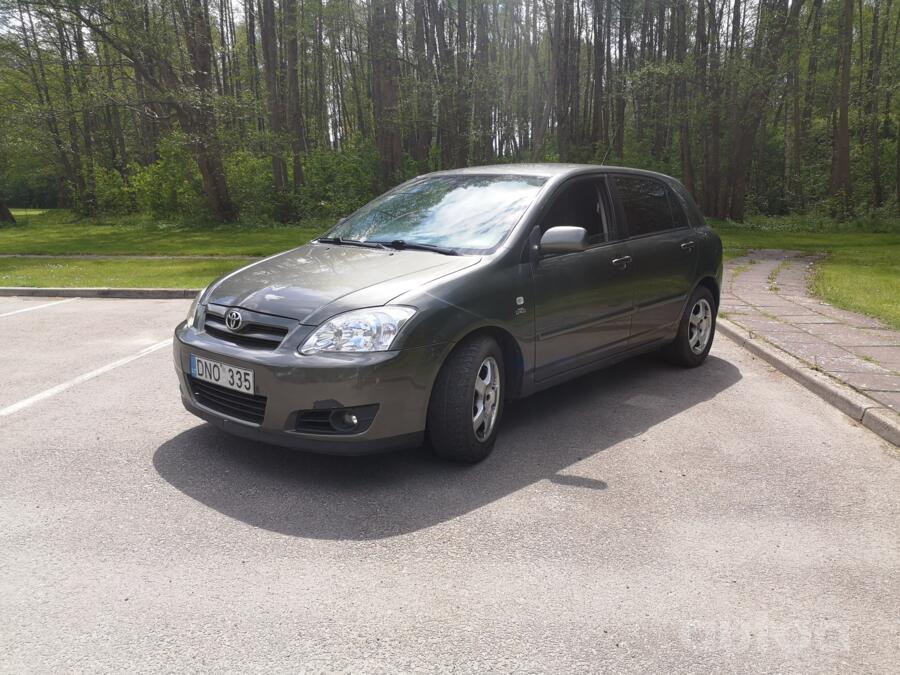 Toyota Corolla E120 Hatchback 5-doors