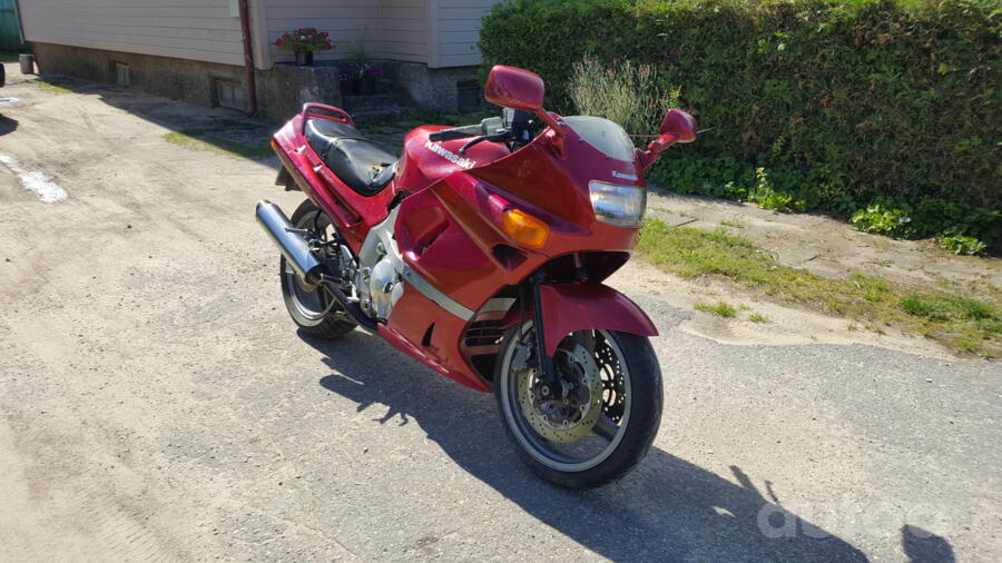 Kawasaki ZZR