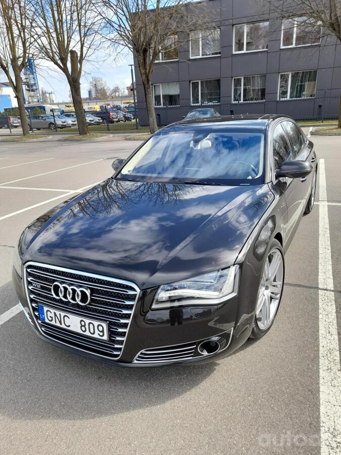 Audi A8 D4/4H Sedan