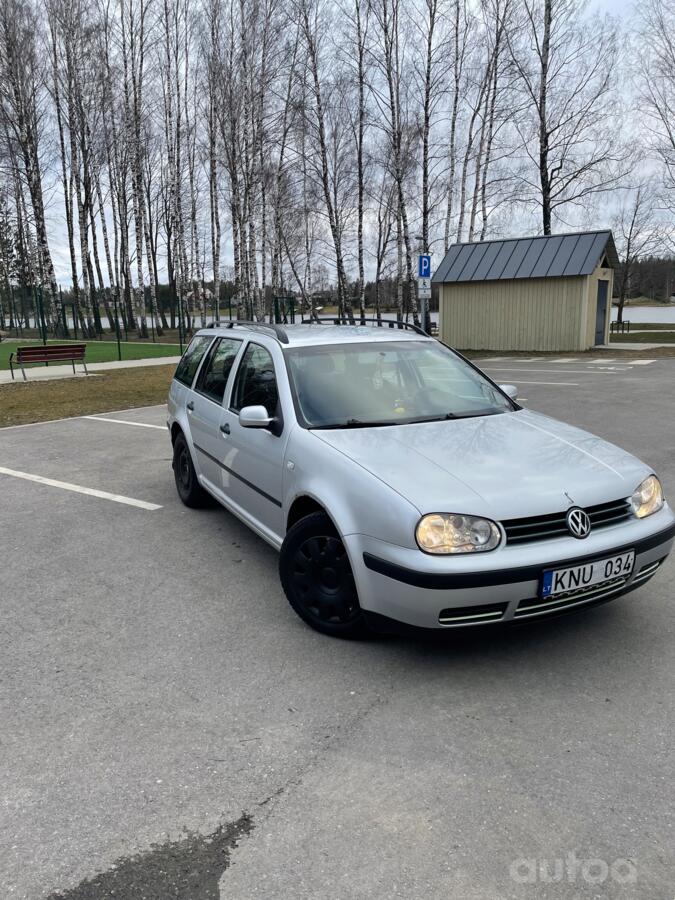 Volkswagen Golf 4 generation wagon