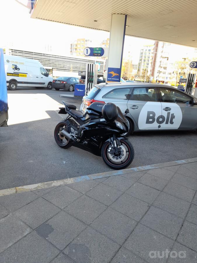 Yamaha YZF