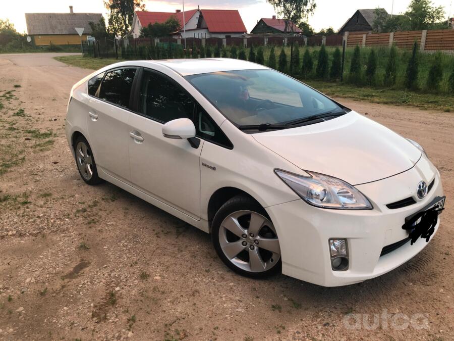 Toyota Prius 3 generation Hatchback 5-doors