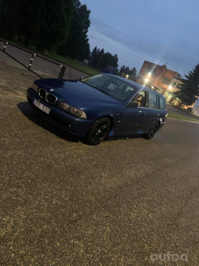 BMW 5 Series E39 Touring wagon