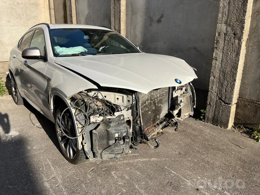 BMW X6 F16 Sports Activity Coupe crossover