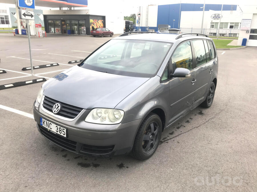 Volkswagen Touran 1 generation Minivan