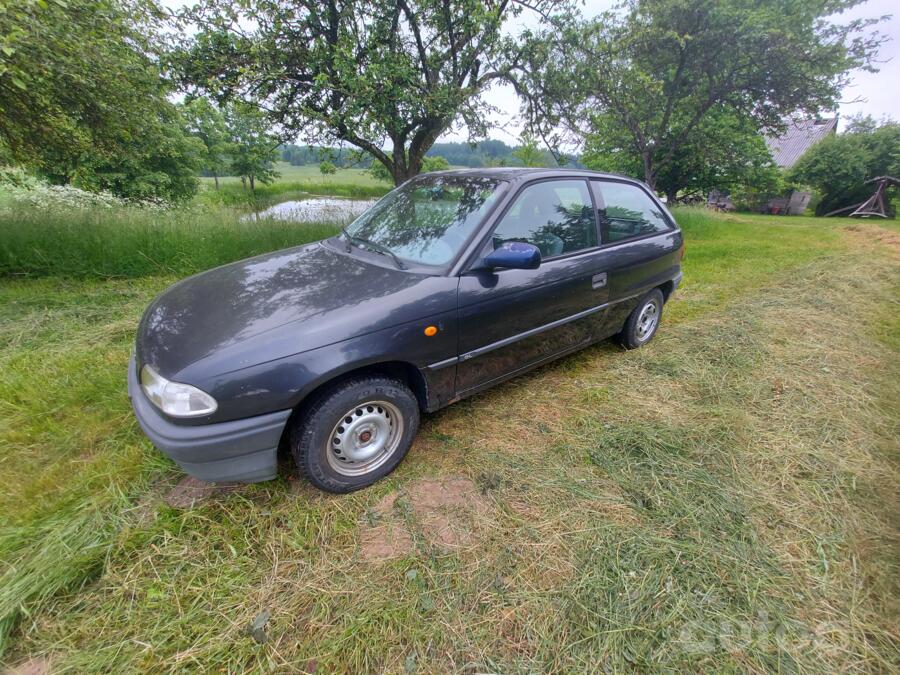 Opel Astra F [restyling] Hatchback 3-doors