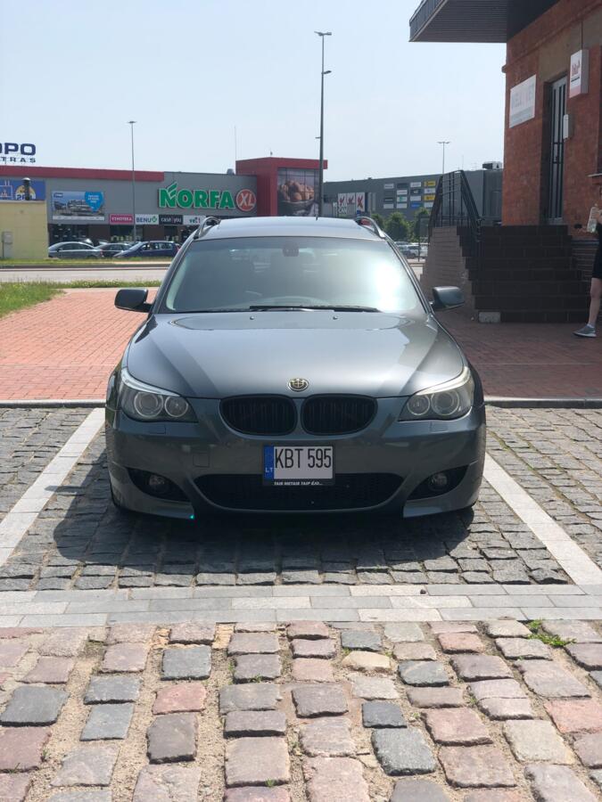 BMW 5 Series E60/E61 Touring wagon