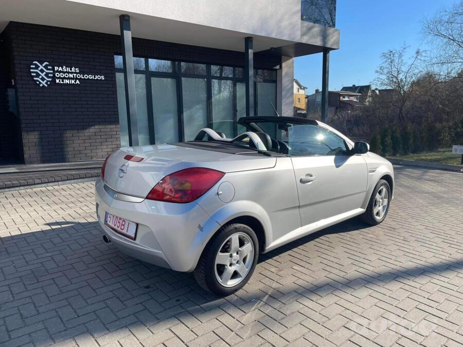 Opel Tigra 2 generation Twin Top cabriolet