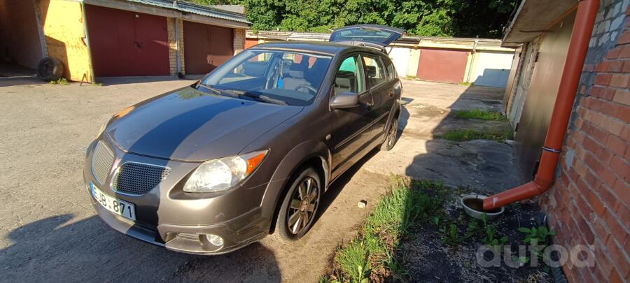 Pontiac Vibe 1 generation [restyling] Hatchback