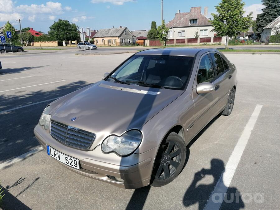 Mercedes-Benz C-Class W203/S203/CL203 Sedan