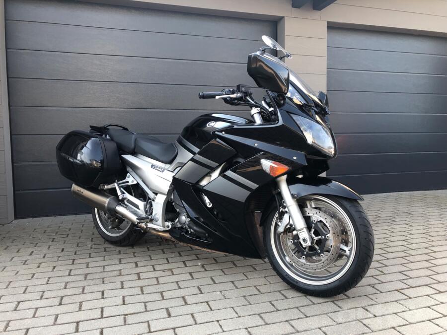 Yamaha FJR 1300
