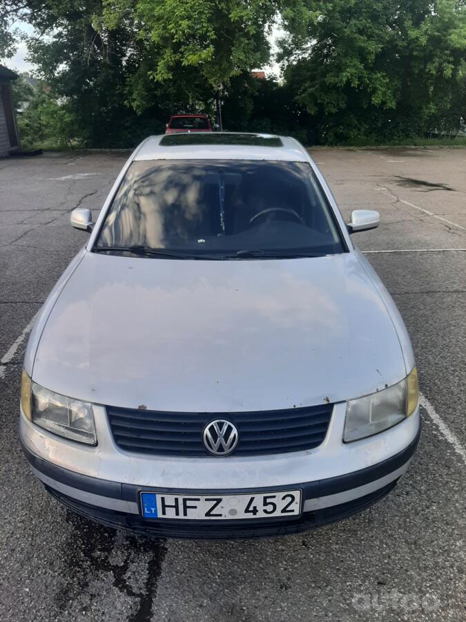 Volkswagen Passat B5 Sedan 4-doors