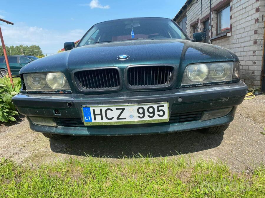 BMW 7 Series E38 Sedan