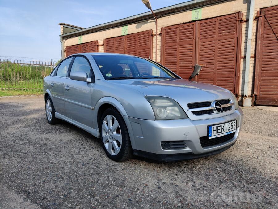 Opel Vectra C GTS hatchback