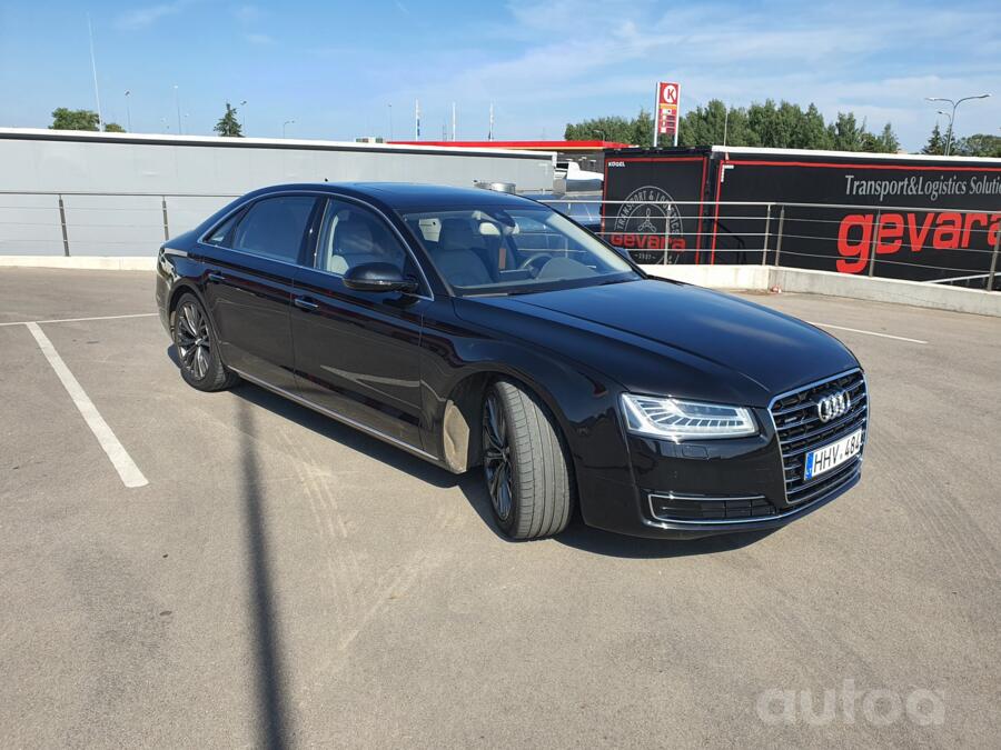 Audi A8 D4/4H Sedan