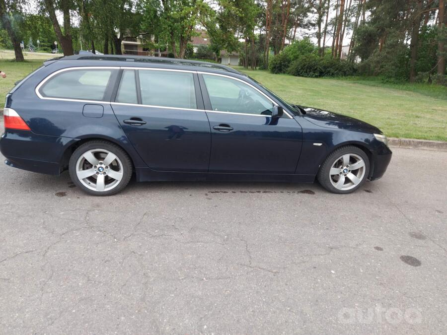 BMW 5 Series E60/E61 Touring wagon