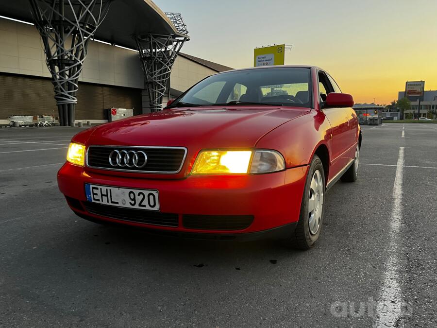 Audi A4 B5 Sedan