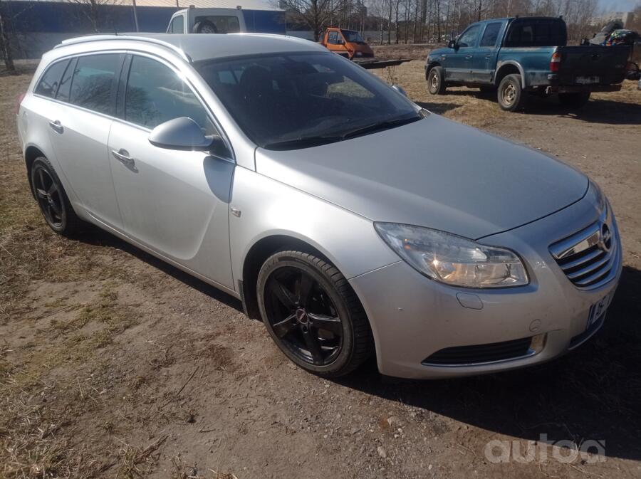 Opel Insignia A Sports Tourer wagon 5-doors