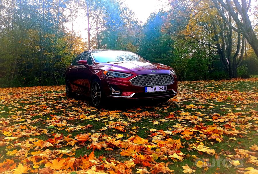 Ford Mondeo 5 generation Sedan