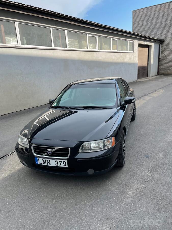Volvo S60 1 generation [restyling] Sedan