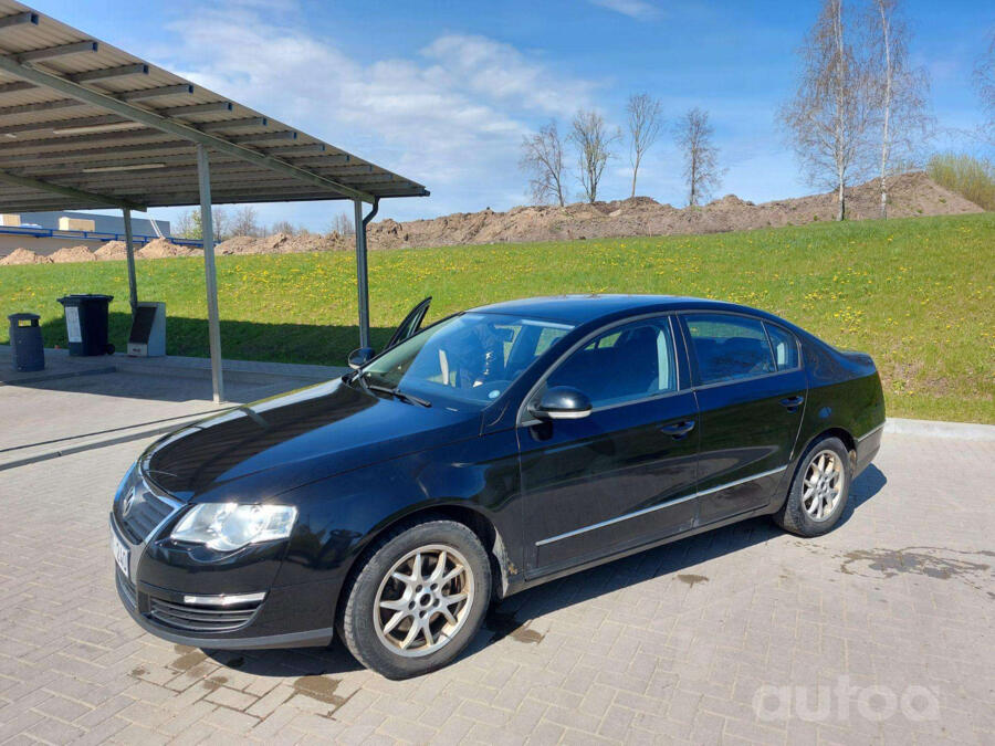 Volkswagen Passat B6 wagon 5-doors