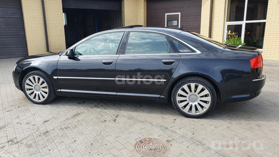 Audi A8 D3/4E Sedan