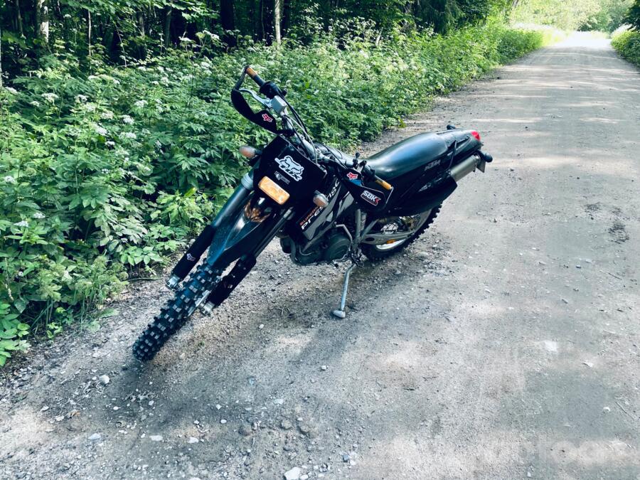 KTM 640