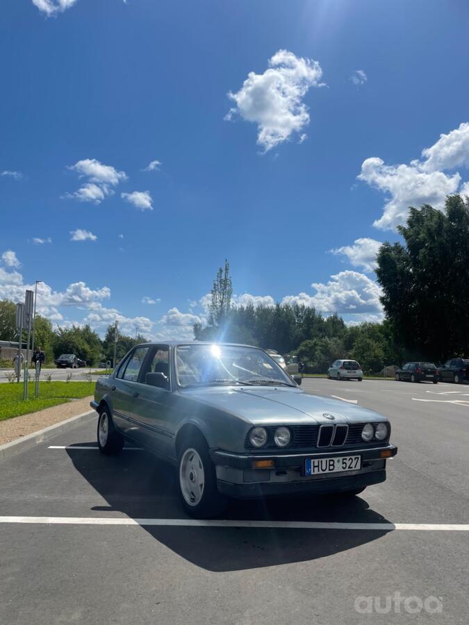 BMW 3 Series E30 Sedan 4-doors