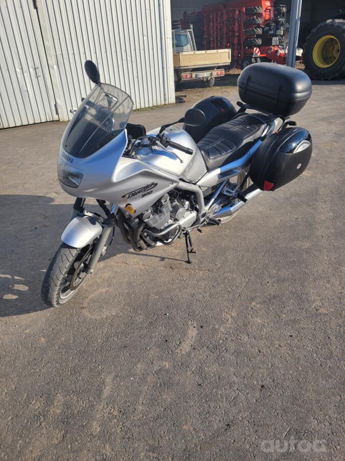 Yamaha XJ