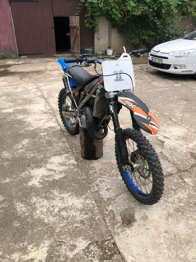 KTM 125
